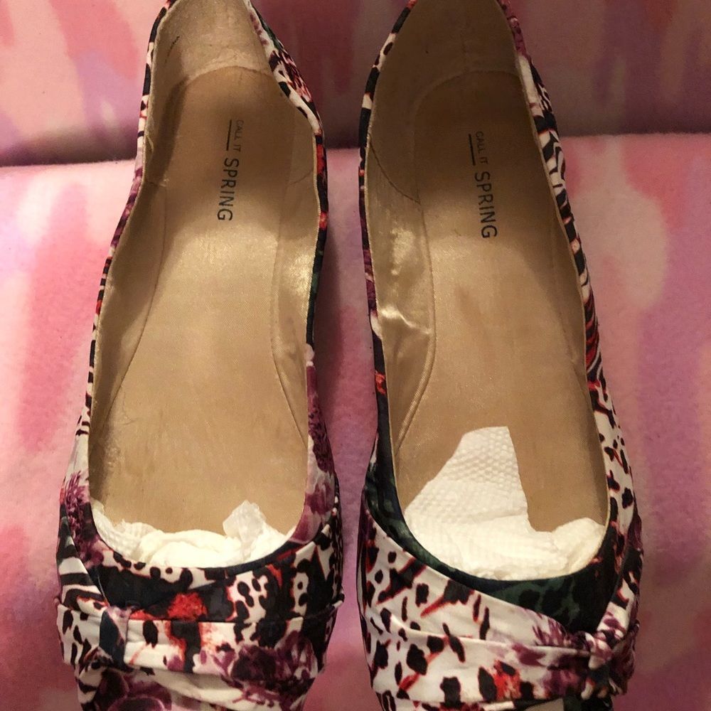 Call It Spring flats - Picture 4 of 14